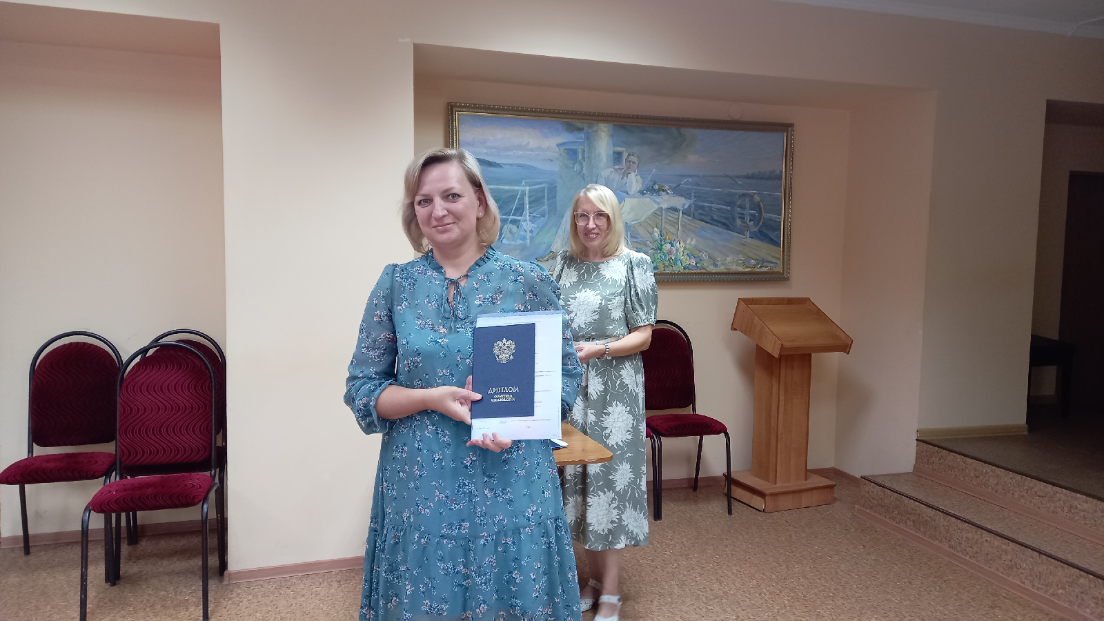 25 июля прошло вручение дипломов бакалавра выпускникам профиля «Изобразительное искусство».